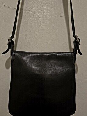 VINTAGE COACH, Black Leather Crossbody Messenger Bag